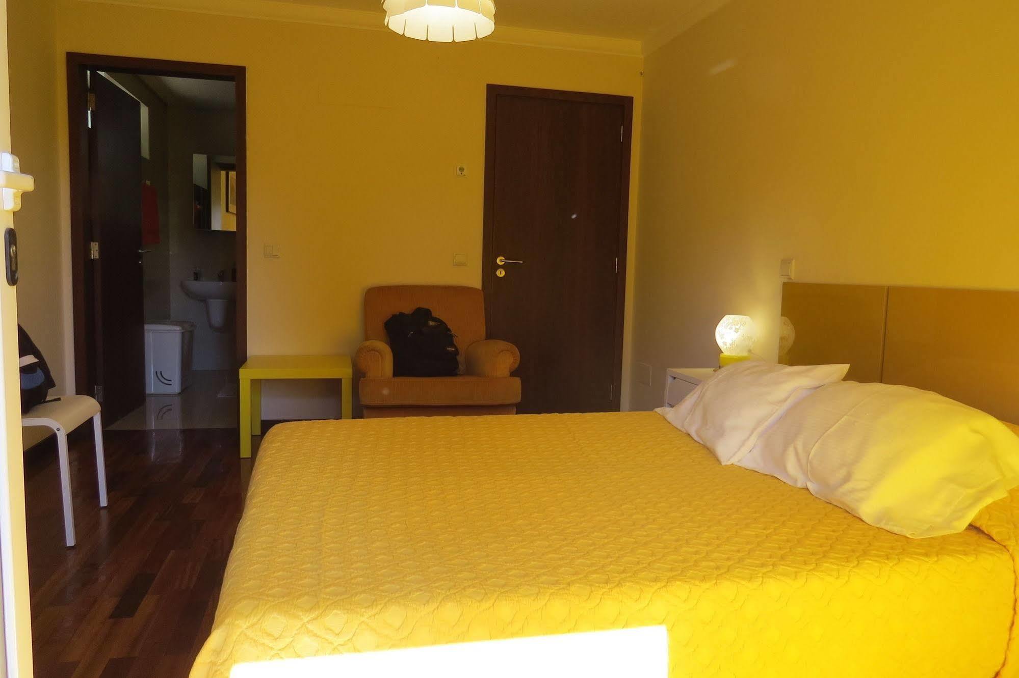 Sweet Home Braga Hostel & Guest House Экстерьер фото